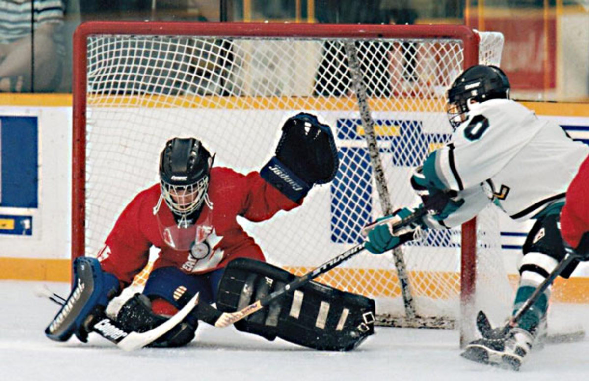 Szabados-novice-hockey.jpg